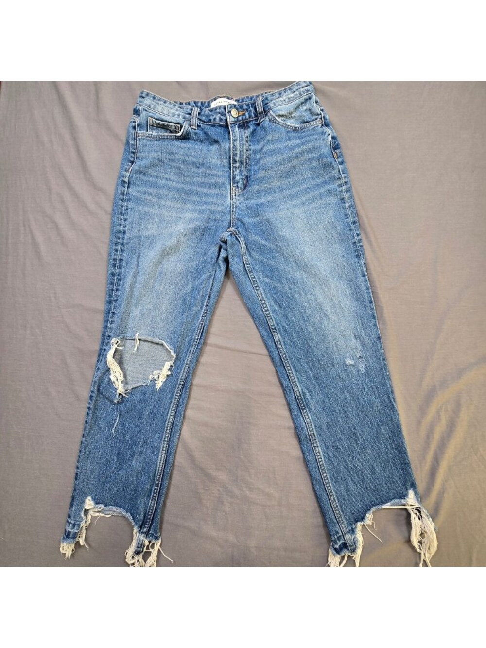 Flying Monkey Jeans Size 29 Distressed Frayed Hem Medium Wash Cotton Denim